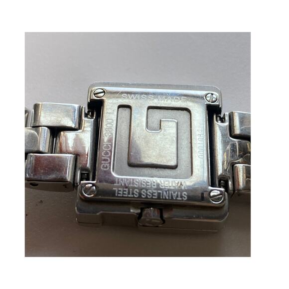 Authentic Gucci Stainless Steel G-Frame Women’s Watch – 23mm - Picture 10 of 13